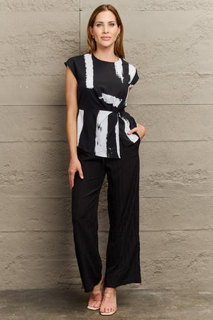 Awe-Inspiring Crew Neck Cap Sleeve Blouse - MXSTUDIO.COM