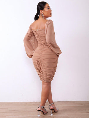 Body-Hugging Square Neck Ruched Dress - MXSTUDIO.COM