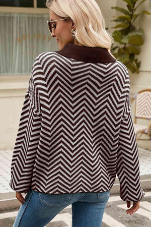 Chilly Stroll Quarter Buttoned Chevron Sweater - MXSTUDIO.COM