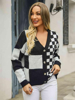 Cold Season Zest V-Neck Checkered Cardigan - MXSTUDIO.COM