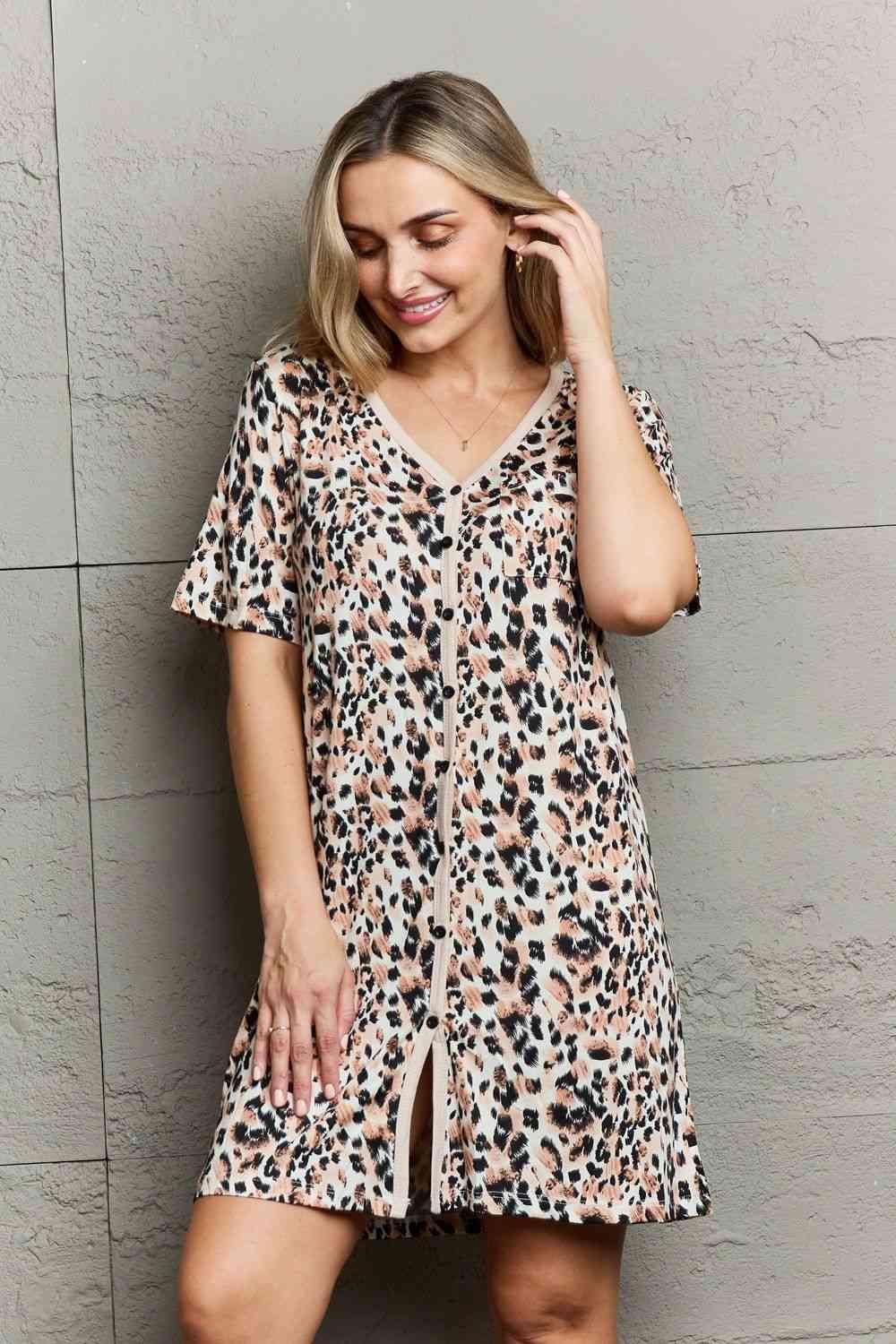Convenient Button Down Leopard Print Nightie - MXSTUDIO.COM