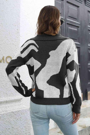 Cozy In Style Two-Tone Collared Pullover Sweater - MXSTUDIO.COM