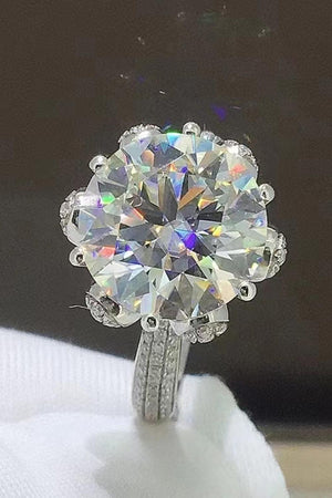 Exceptional Zircon Accents 5 Carat Moissanite Ring - MXSTUDIO.COM