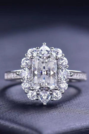Expertly Cut Platinum-Plated 2 Carat Moissanite Ring - MXSTUDIO.COM