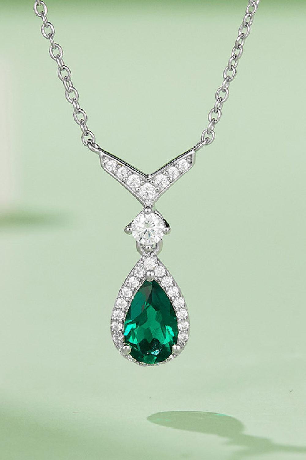 Exquisite Lab-Grown Teardrop Green Emerald Necklace - MXSTUDIO.COM