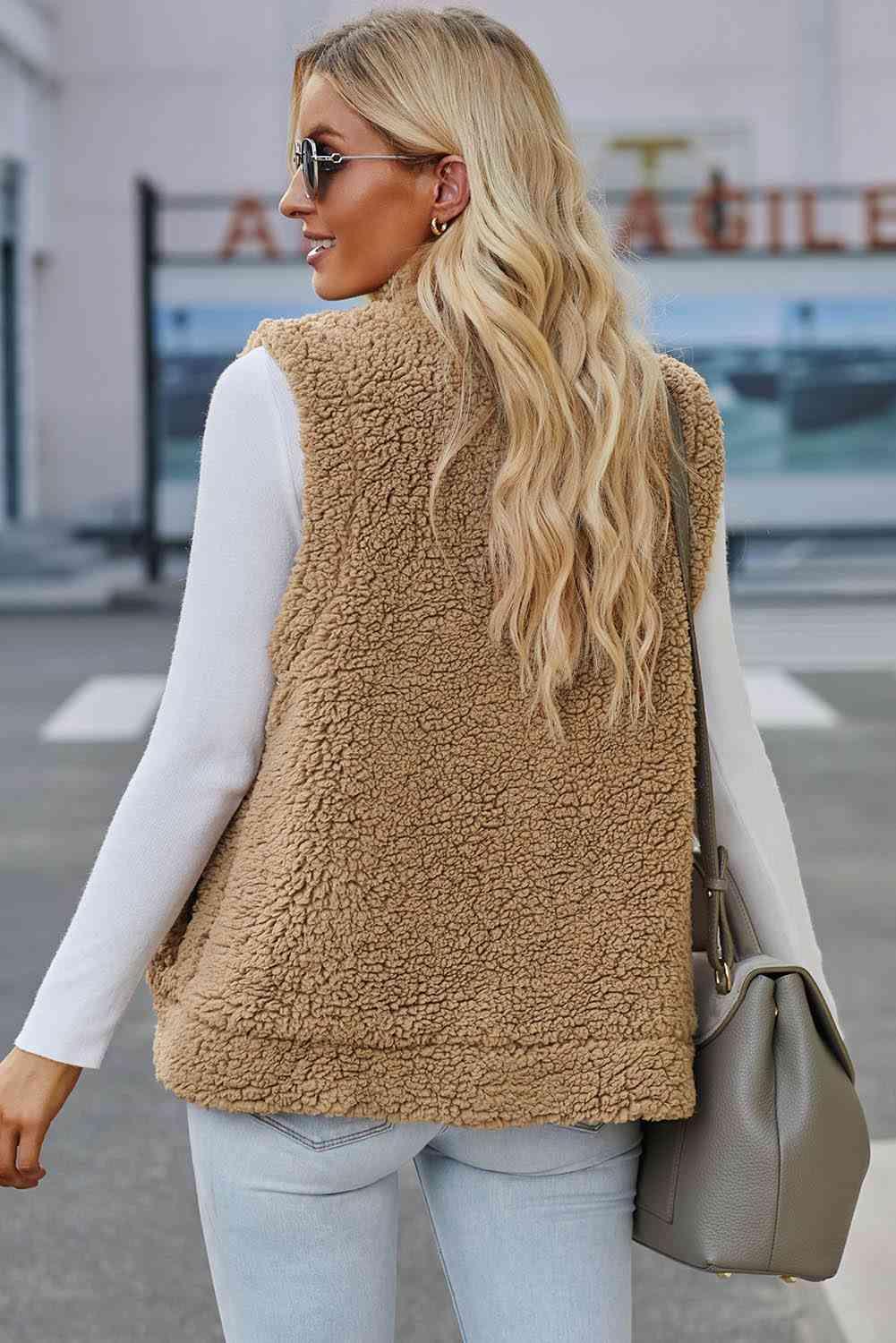 Extra Warm Sleeveless Snap Down Sherpa Vest - MXSTUDIO.COM
