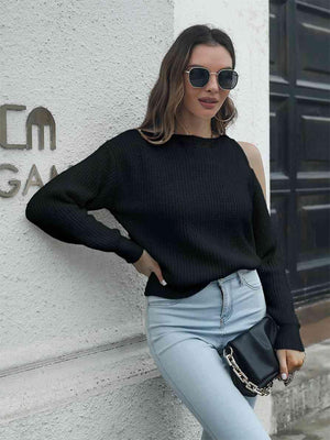 Fabulously Warm Cold Shoulder Sweater - MXSTUDIO.COM