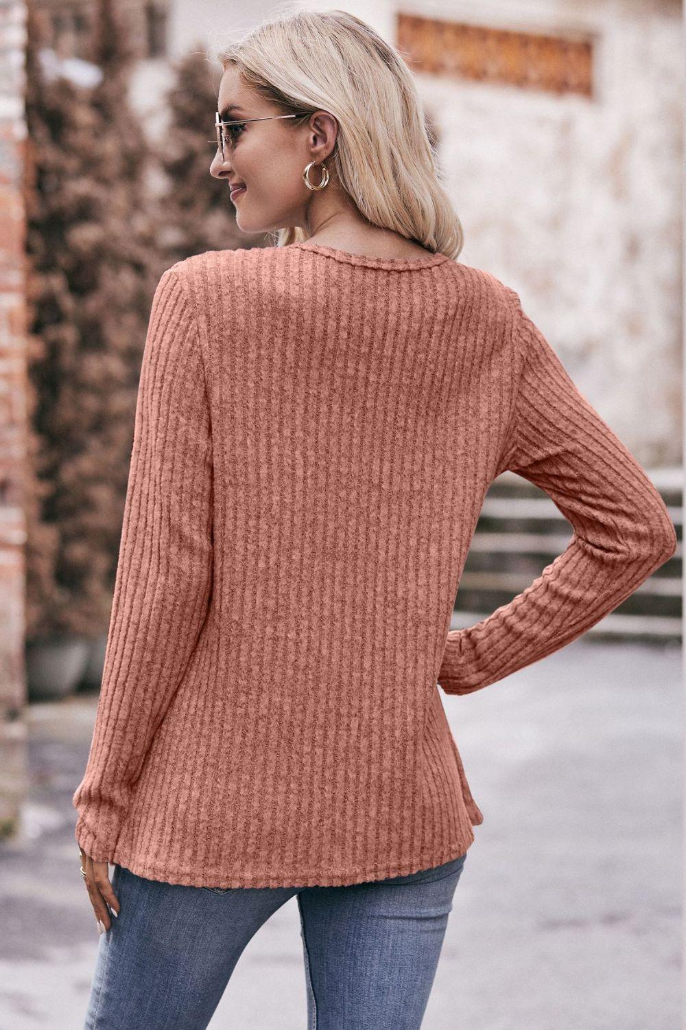 Fall Chick Buttoned Ribbed Long Sleeve Top - MXSTUDIO.COM