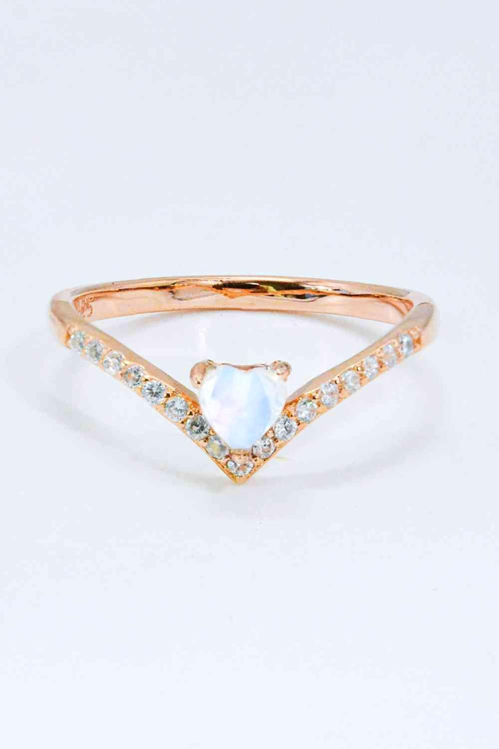 Feel Significant Heart-Shaped Moonstone Ring - MXSTUDIO.COM