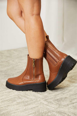Forever Link Side Zip Chestnut Women's Platform Boots - MXSTUDIO.COM