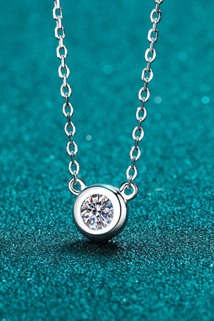 Inlaid 1 Carat Moissanite Round Pendant Necklace - MXSTUDIO.COM