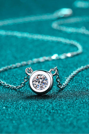 Inlaid 1 Carat Moissanite Round Pendant Necklace - MXSTUDIO.COM