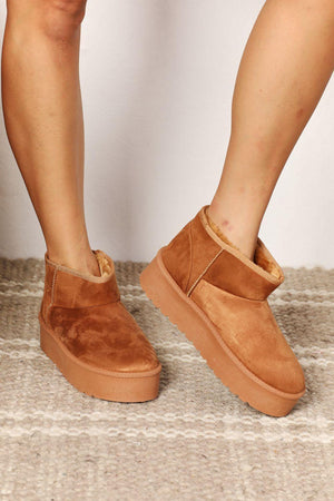 Legend Women's Camel Ugg Platform Mini Boots - MXSTUDIO.COM