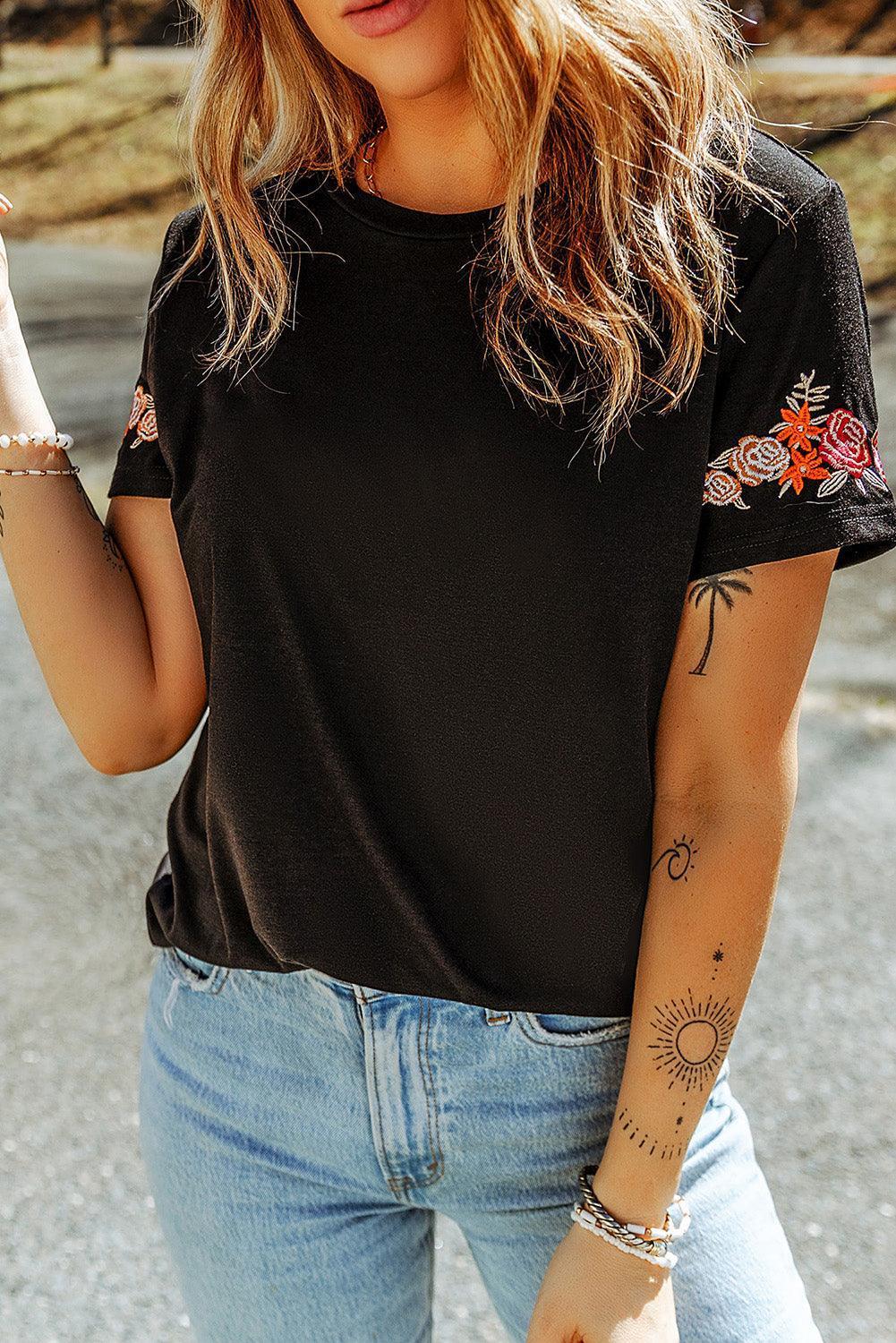 Live And Let Live Flower Embroidered Tee Shirt - MXSTUDIO.COM