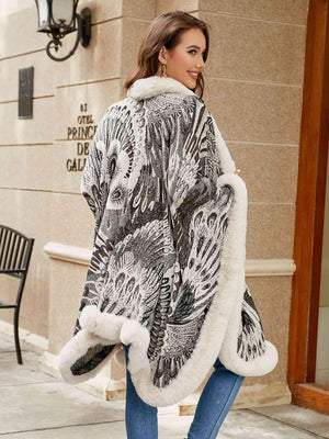 Luxurious Feel Open Front Faux Fur Trim Poncho - MXSTUDIO.COM