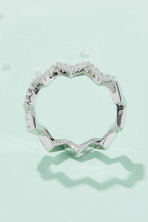 Minimalist Moissanite Wavy Band Platinum-Plated Ring - MXSTUDIO.COM