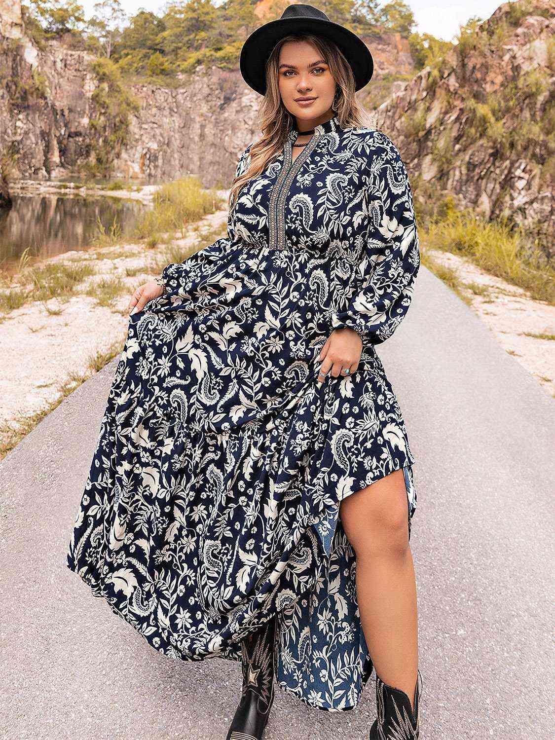 Printed Dark Navy Plus Size Long Sleeve Dress - MXSTUDIO.COM