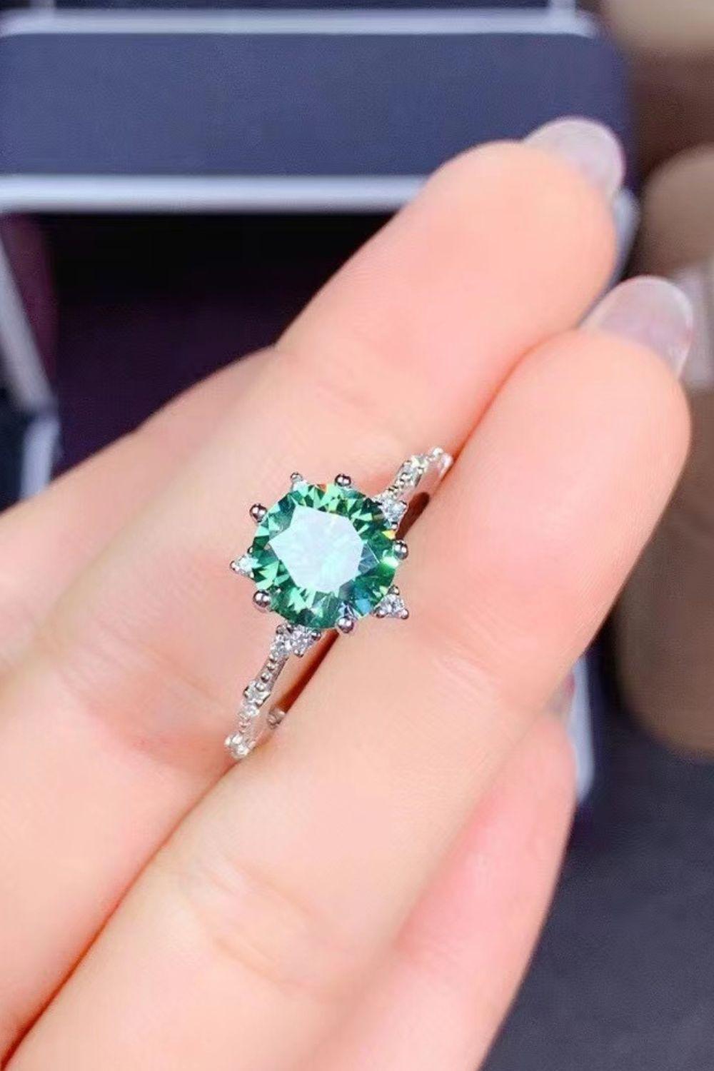 Pristine Platinum-Plated 1 Carat Green Moissanite Ring - MXSTUDIO.COM