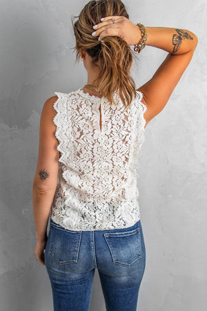 Pure And Fresh V-Neck Scalloped Lace Tank Top - MXSTUDIO.COM