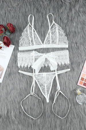 Radiant Glow White Lace Lingerie Set - MXSTUDIO.COM