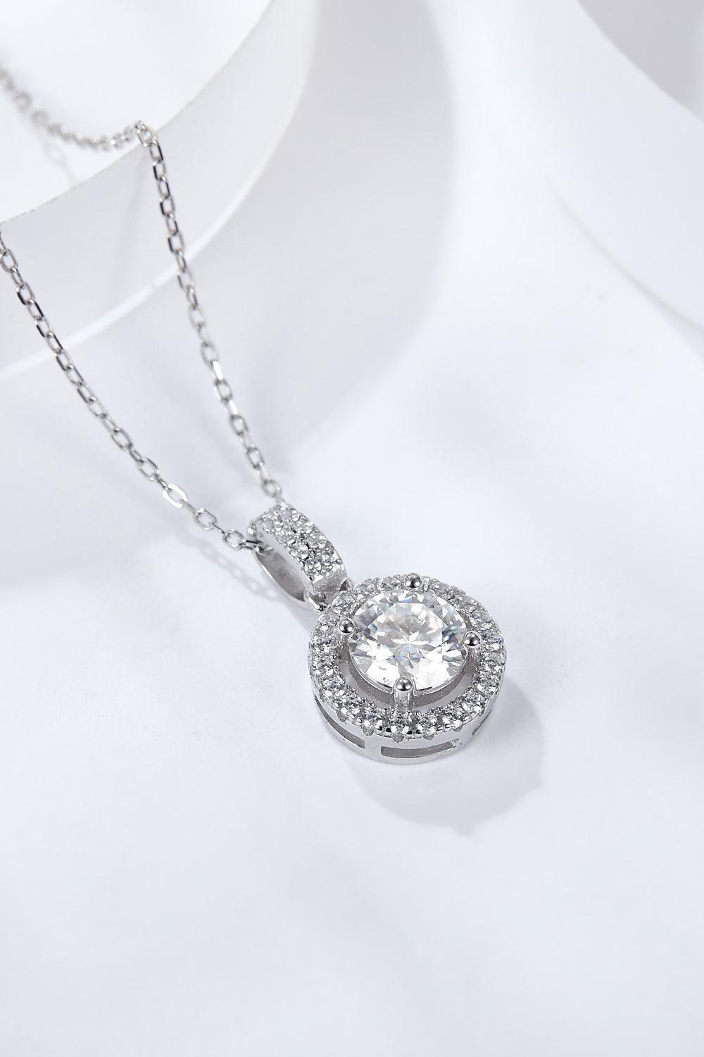 Round Pendant 2 Carat Moissanite Necklace - MXSTUDIO.COM