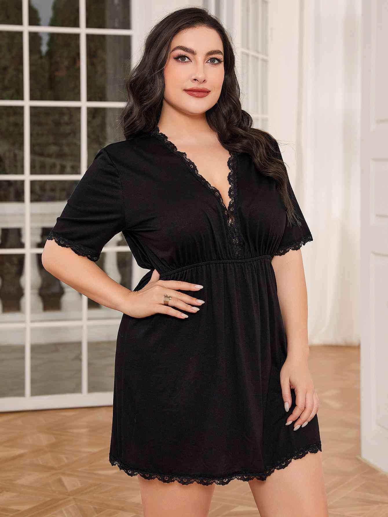 Scalloped Lace Trim Plus Size Black Nightgown - MXSTUDIO.COM