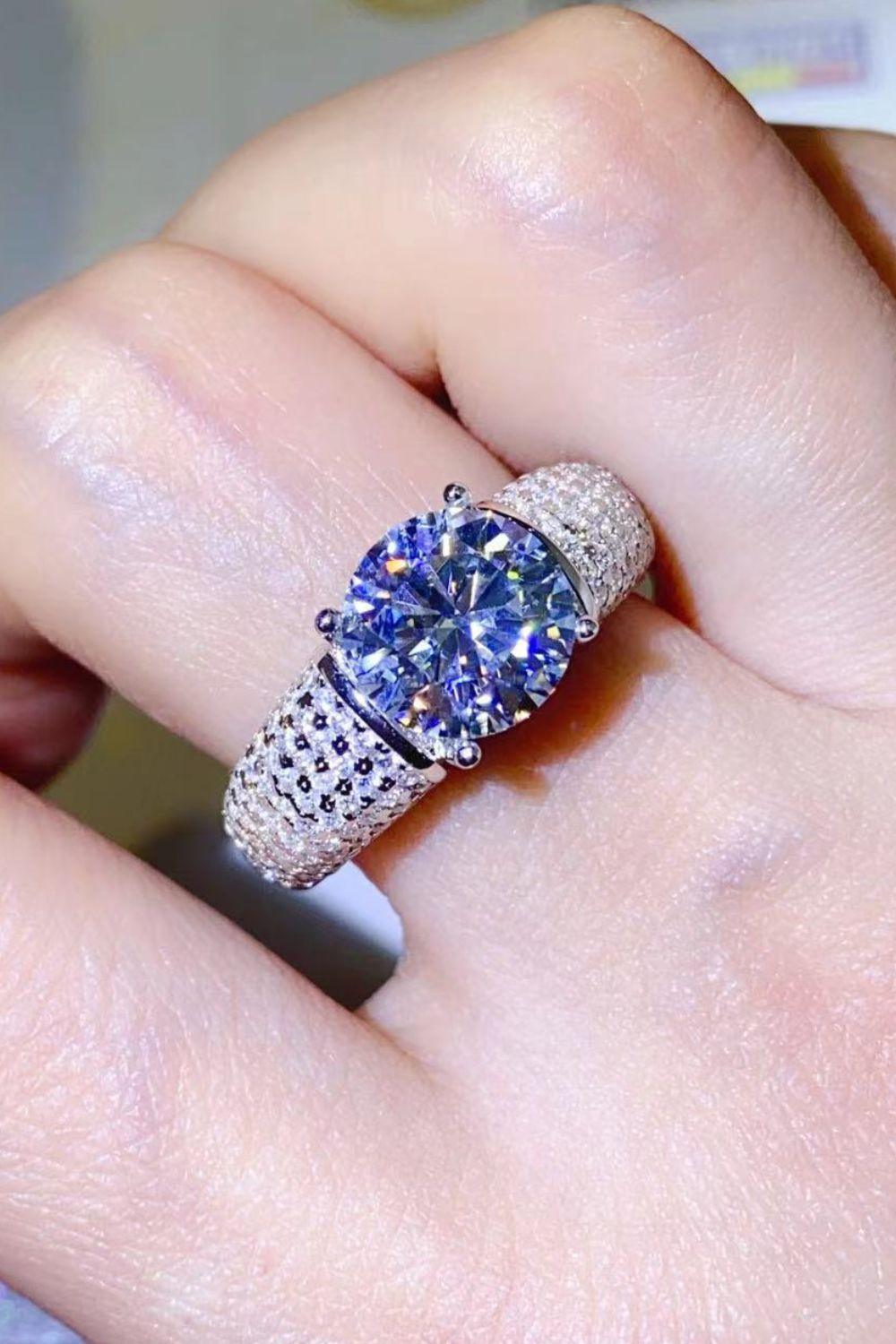 Scintillate All Day Side Stone 3 Carat Moissanite Ring - MXSTUDIO.COM