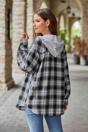 Secure In Style Plaid Hooded Jacket - MXSTUDIO.COM