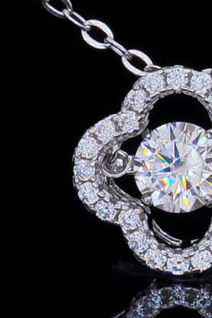 Sensational Flower Shape Moissanite Necklace Womens - MXSTUDIO.COM