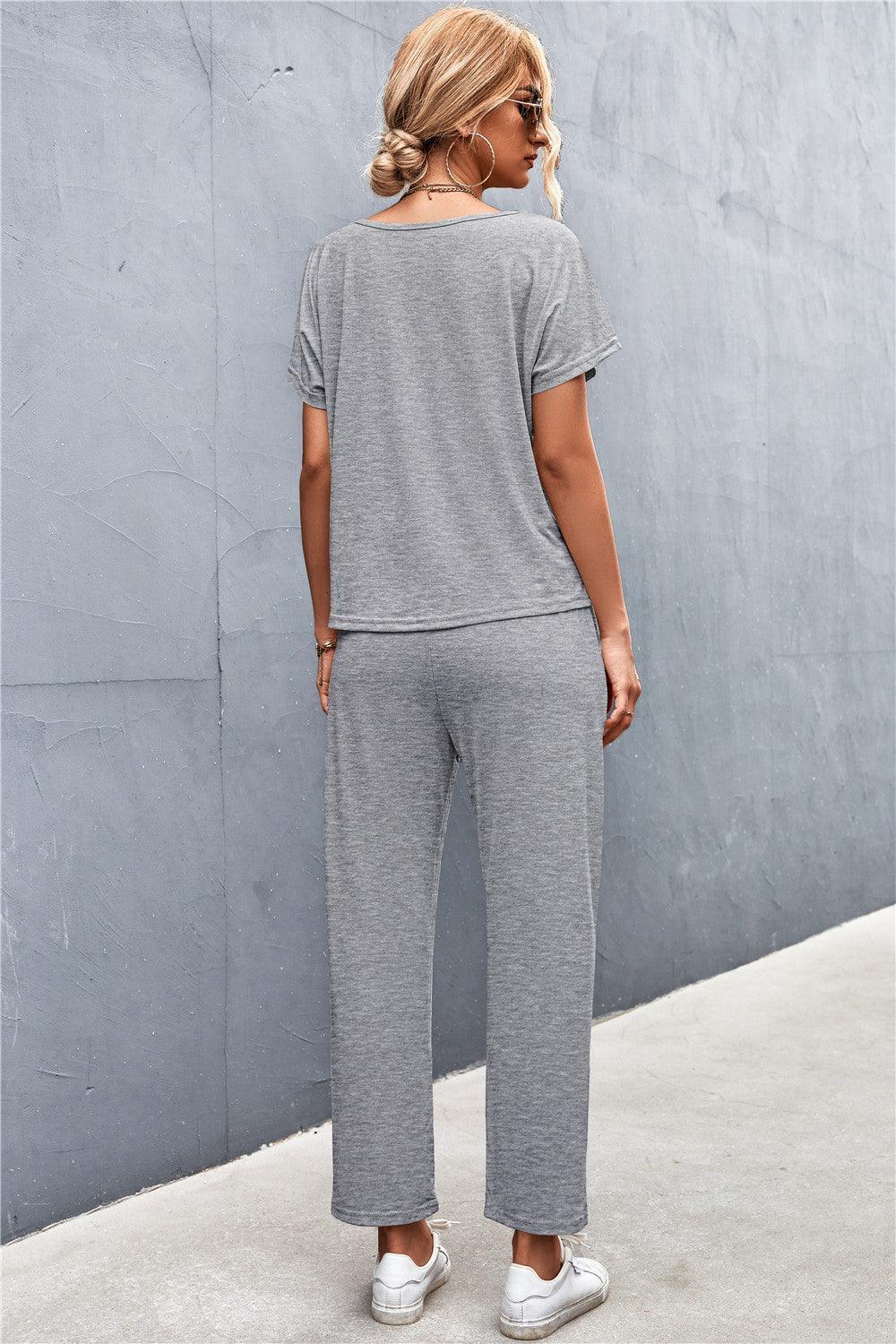 Sloppy T-Shirt and Drawstring Waist Pants Set - MXSTUDIO.COM