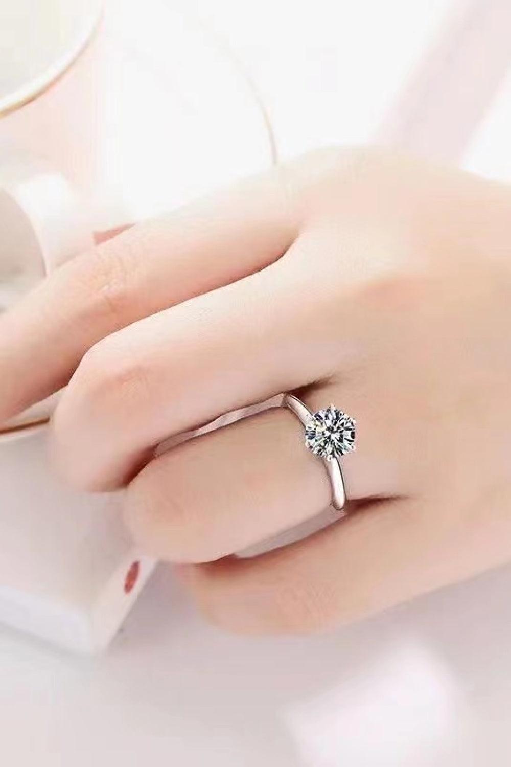 Sparkling Classic 3 Carat Moissanite 6-Prong Ring - MXSTUDIO.COM