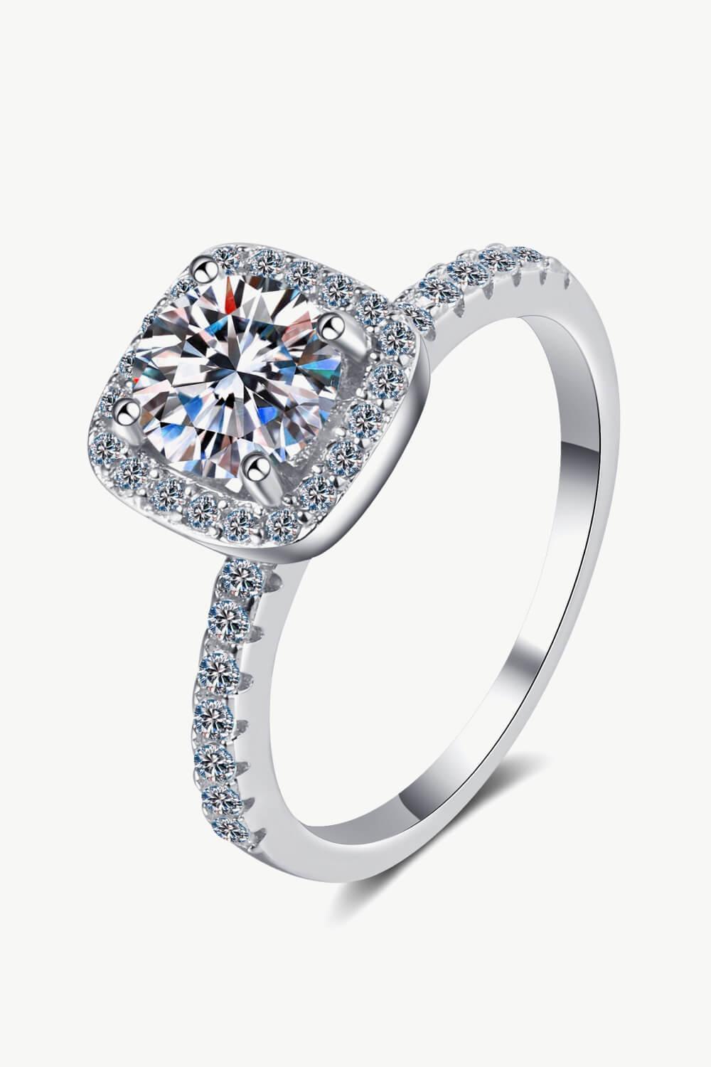 Square Halo Round Cut 1 Carat Moissanite Ring - MXSTUDIO.COM