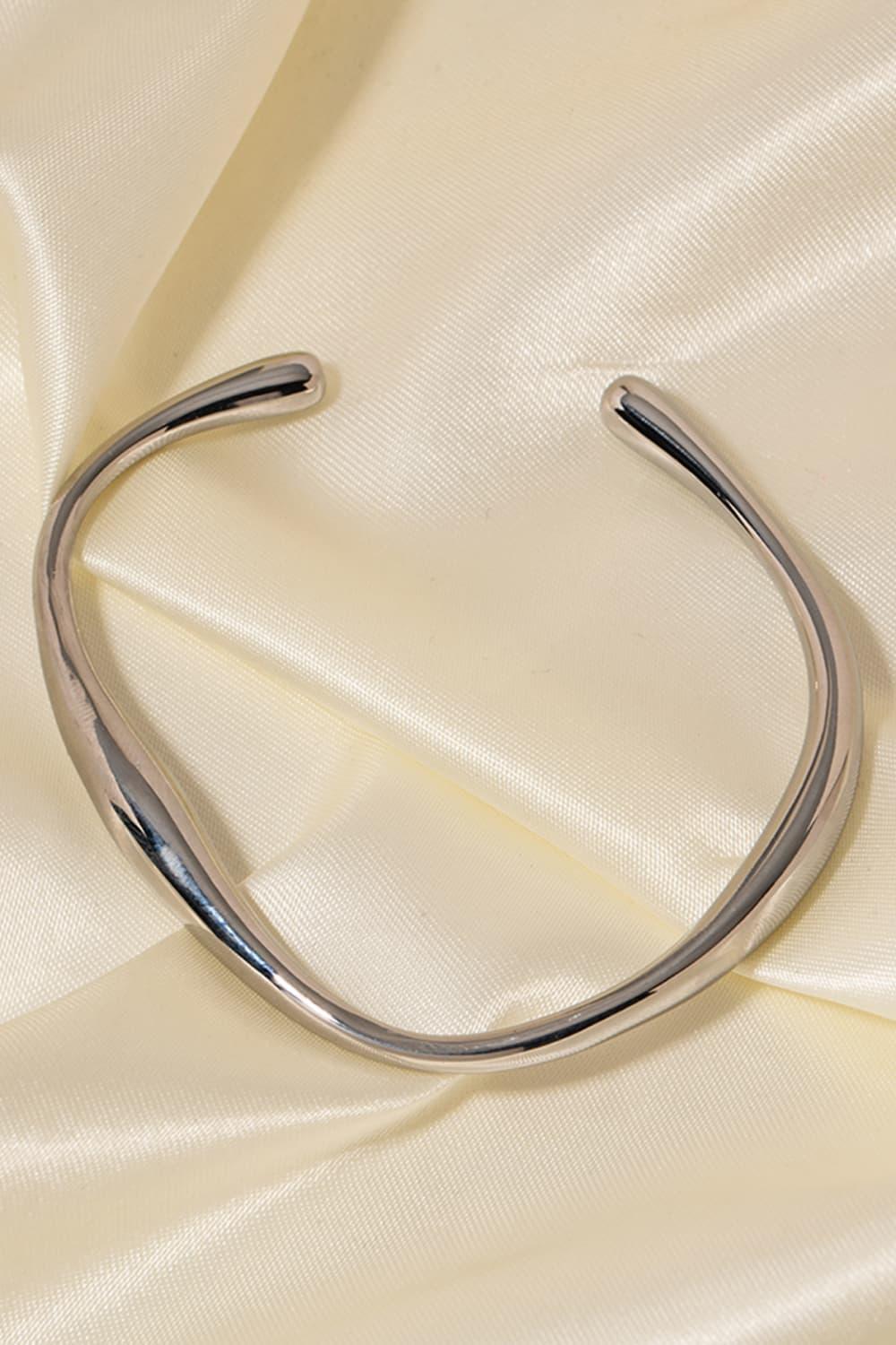 Stylish Ambiance Stainless Steel Open Cuff Bracelet - MXSTUDIO.COM