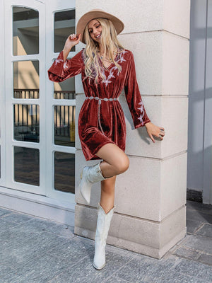 Stylishly Cozy Long Sleeve V-Neck Mini Dress - MXSTUDIO.COM