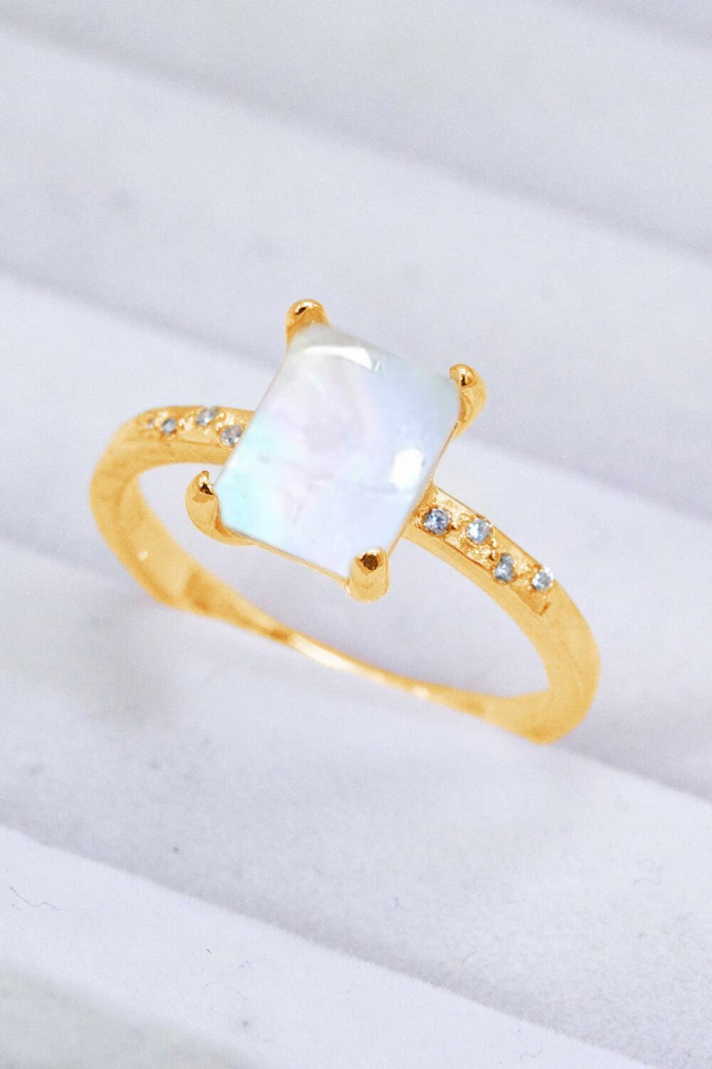 Sumptuous Look Square Moonstone Ring - MXSTUDIO.COM