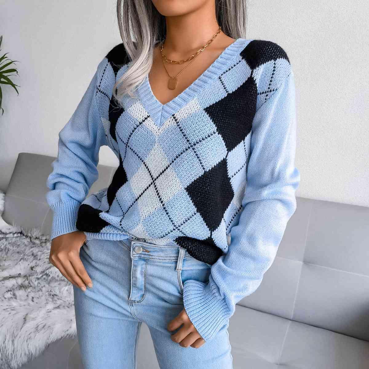 Timeless Choice V-Neck Argyle Sweater-MXSTUDIO.COM
