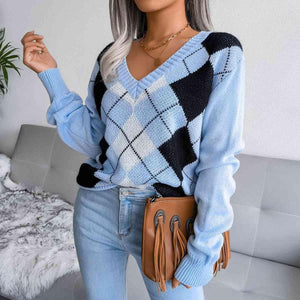 Timeless Choice V-Neck Argyle Sweater-MXSTUDIO.COM