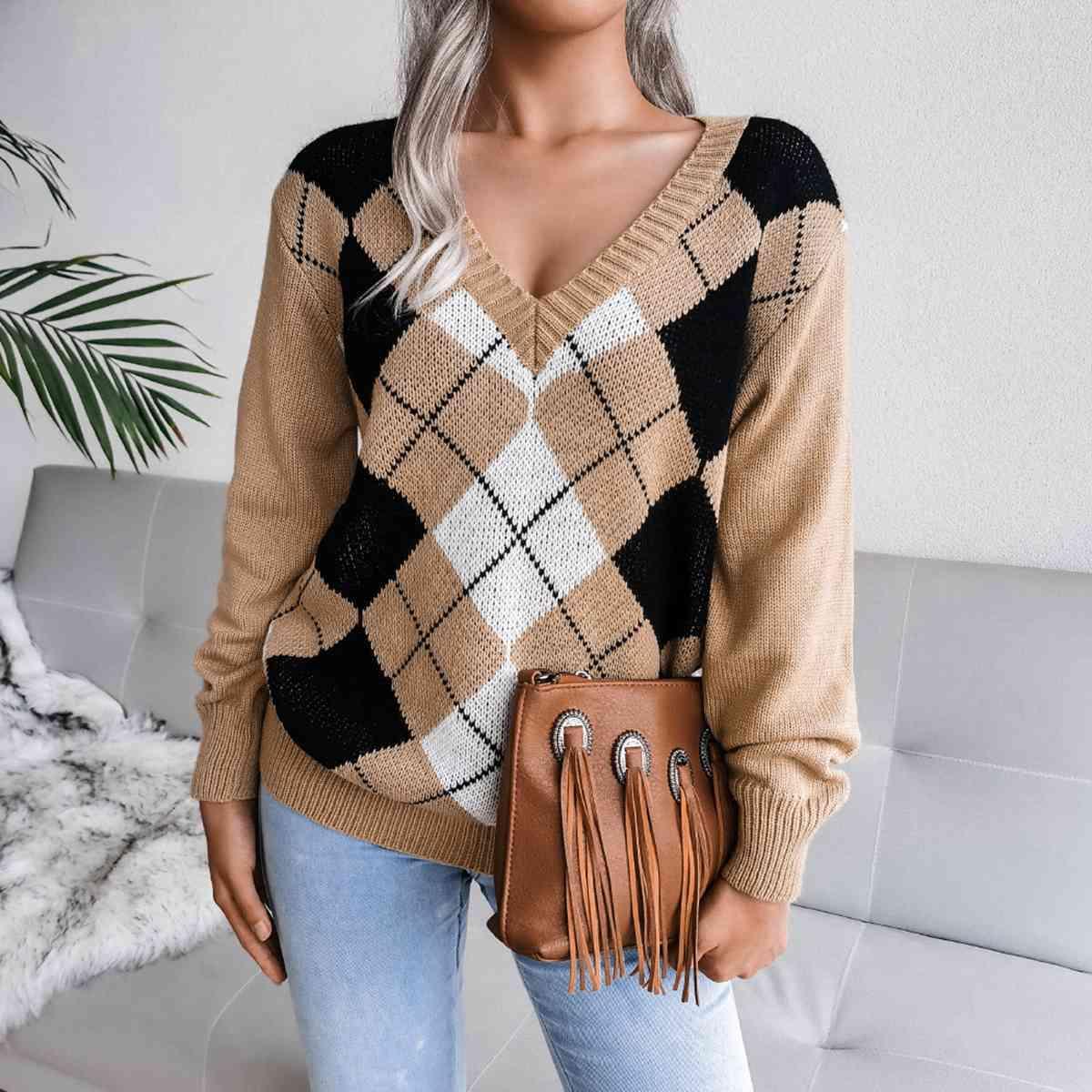 Timeless Choice V-Neck Argyle Sweater-MXSTUDIO.COM