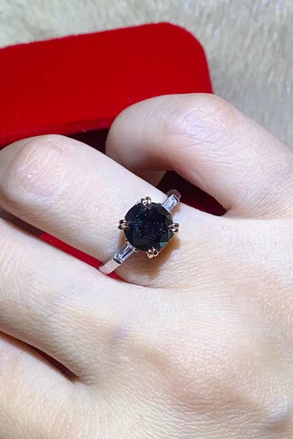 Timeless Elegance 2 Carat Black Moissanite Ring - MXSTUDIO.COM