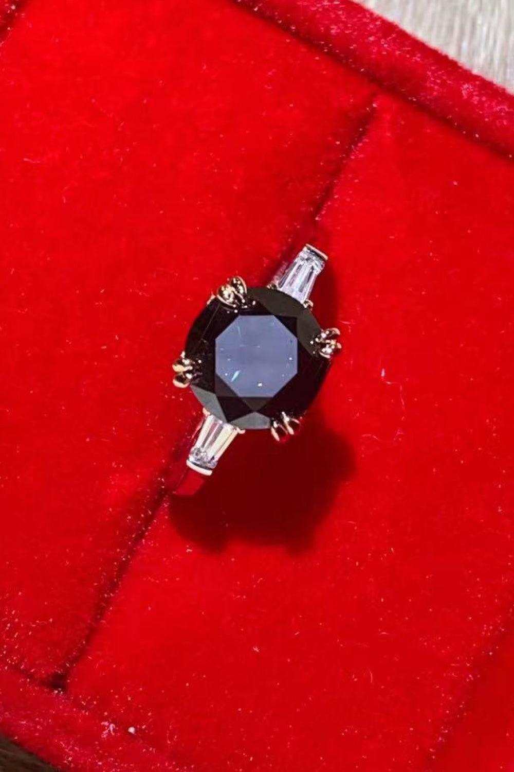 Timeless Elegance 2 Carat Black Moissanite Ring - MXSTUDIO.COM