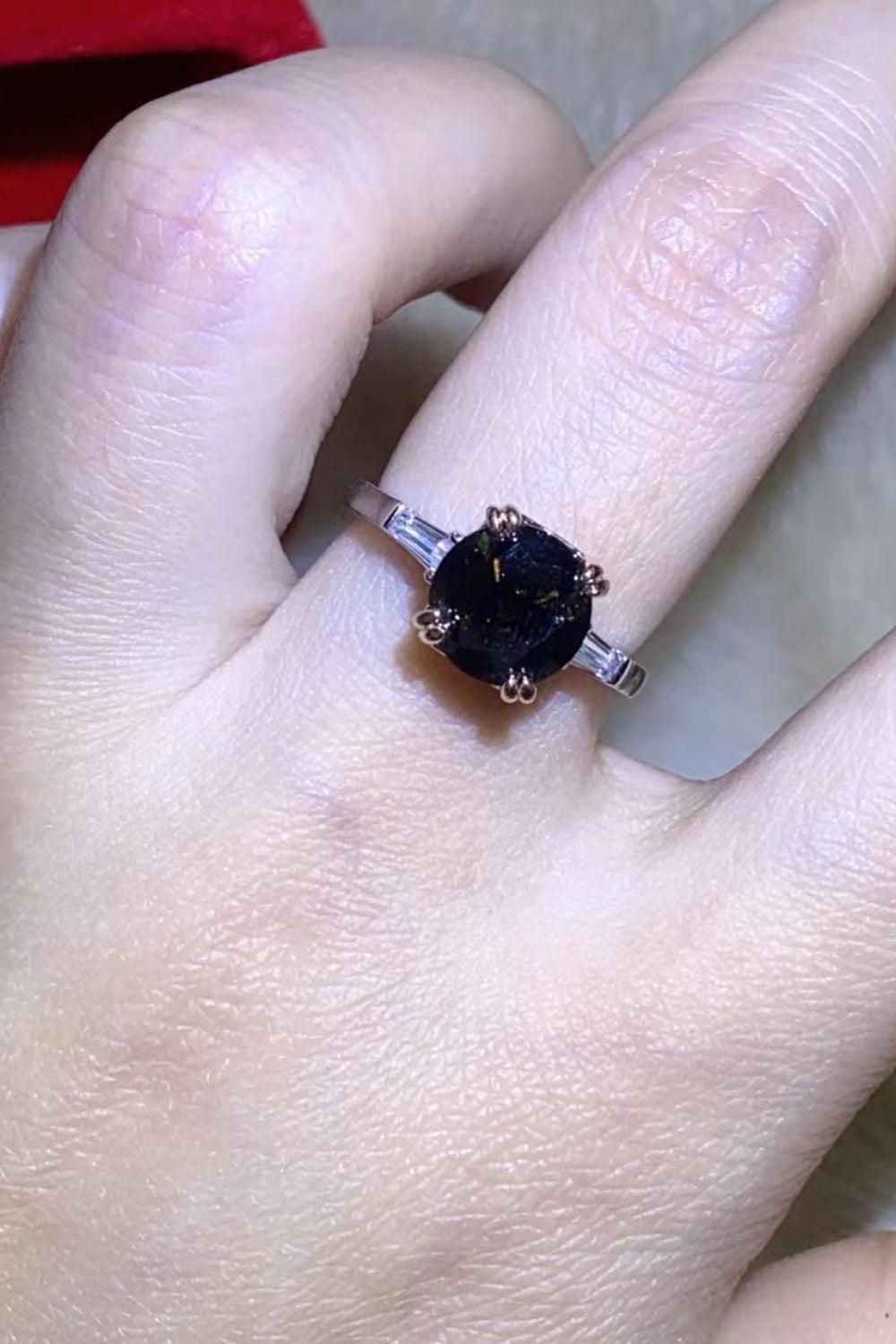 Timeless Elegance 2 Carat Black Moissanite Ring - MXSTUDIO.COM