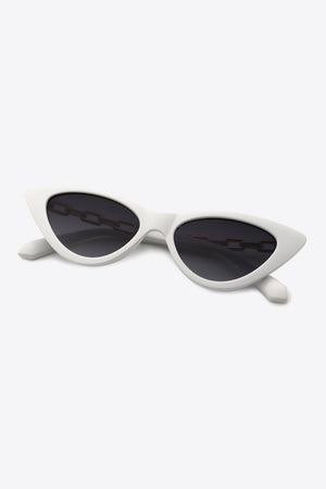 Versatile Chain Detail Cat Eye Polycarbonate Sunglasses - MXSTUDIO.COM