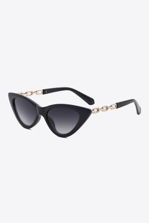 Versatile Chain Detail Cat Eye Polycarbonate Sunglasses - MXSTUDIO.COM