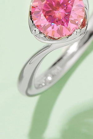 Vibrant Round Solitaire 1 Carat Moissanite Ring - MXSTUDIO.COM
