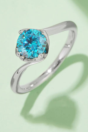 Vibrant Round Solitaire 1 Carat Moissanite Ring - MXSTUDIO.COM
