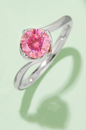Vibrant Round Solitaire 1 Carat Moissanite Ring - MXSTUDIO.COM