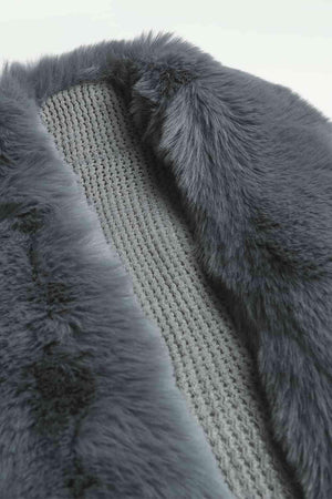 Winter Must-Have Fringe Faux Fur Trim Poncho - MXSTUDIO.COM