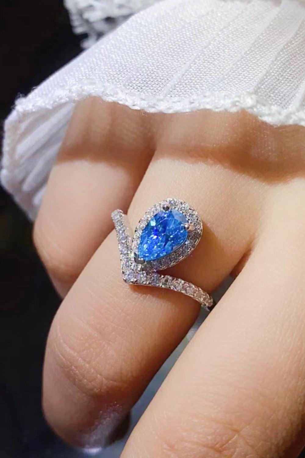Zircon Accents 1 Carat Pear Shaped Moissanite Ring - MXSTUDIO.COM