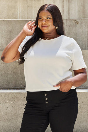 Embracing Simplicity Open Back Plus Size White Tee - MXSTUDIO.COM