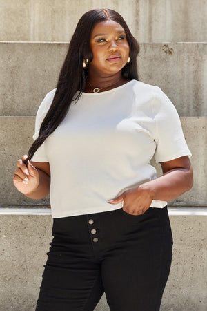 Embracing Simplicity Open Back Plus Size White Tee - MXSTUDIO.COM